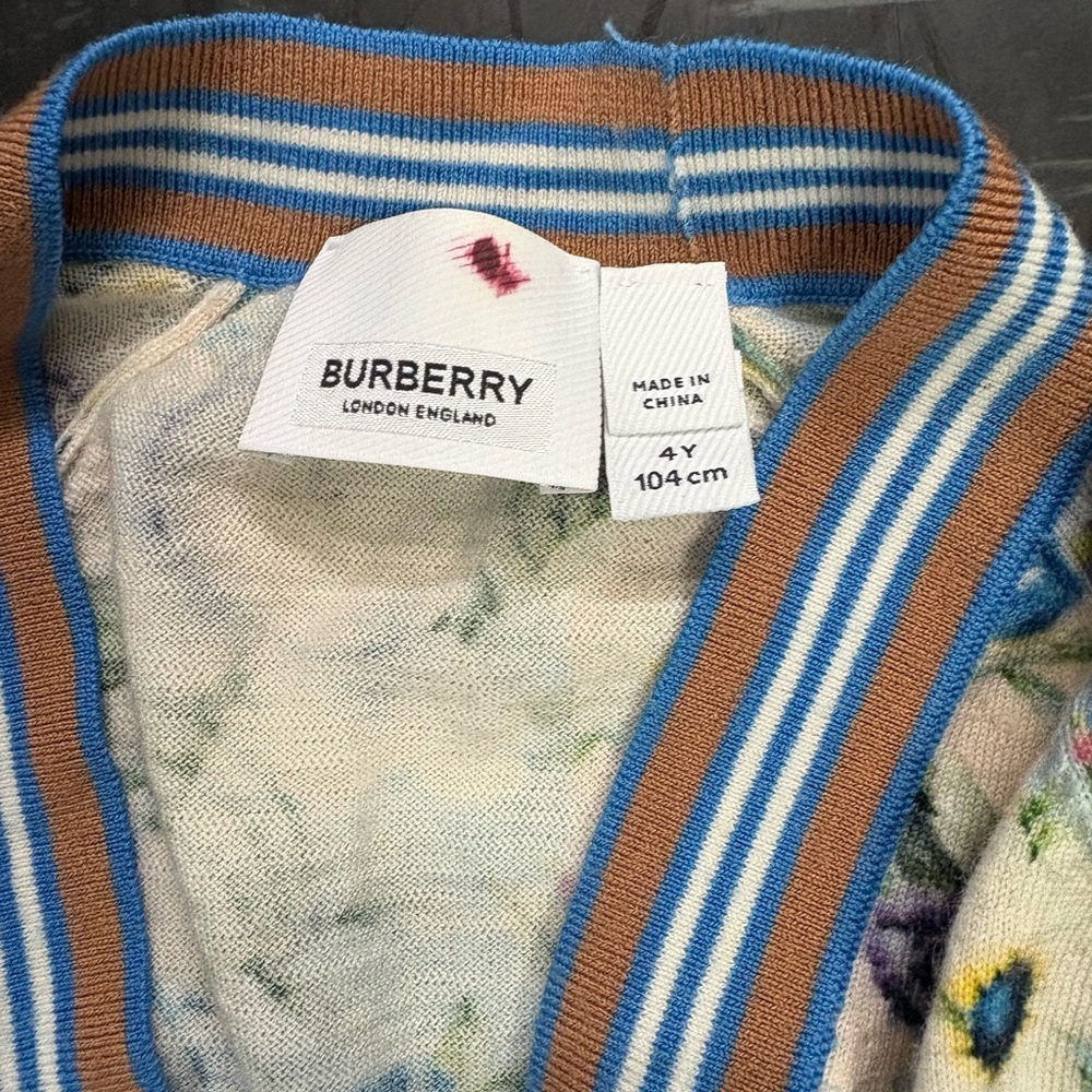 Burberry Floral Bomber sweater with Blue and Cream - Picture 3 of 4